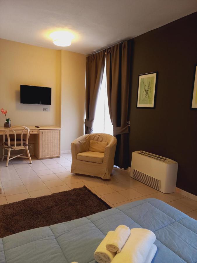 River Park Hotel Ameglia Ngoại thất bức ảnh