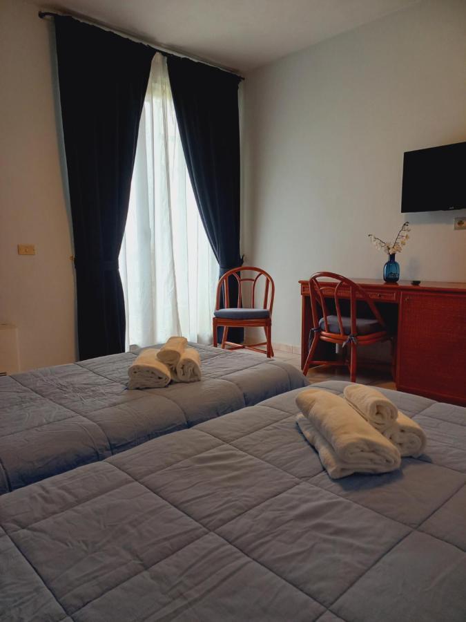 River Park Hotel Ameglia Ngoại thất bức ảnh