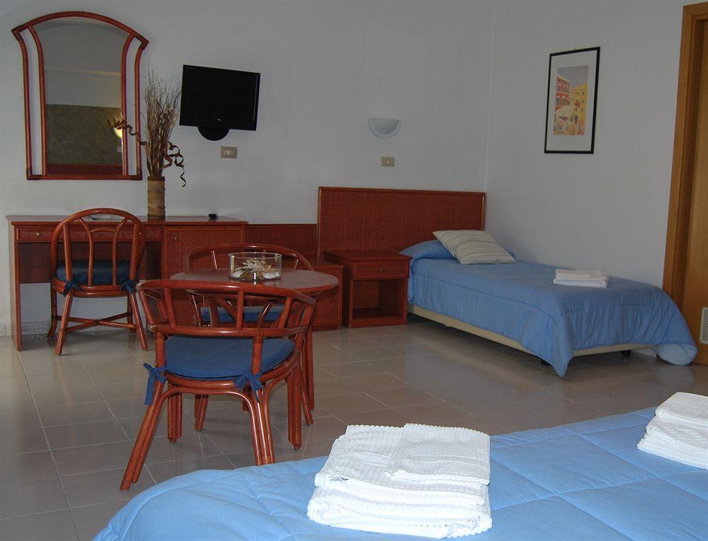 River Park Hotel Ameglia Ngoại thất bức ảnh