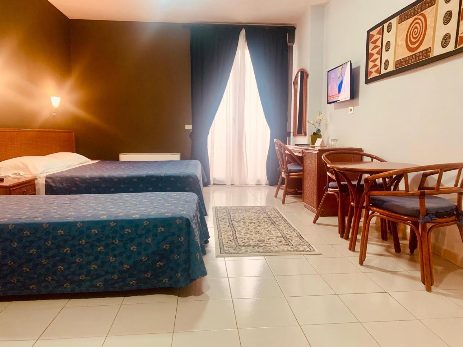 River Park Hotel Ameglia Ngoại thất bức ảnh