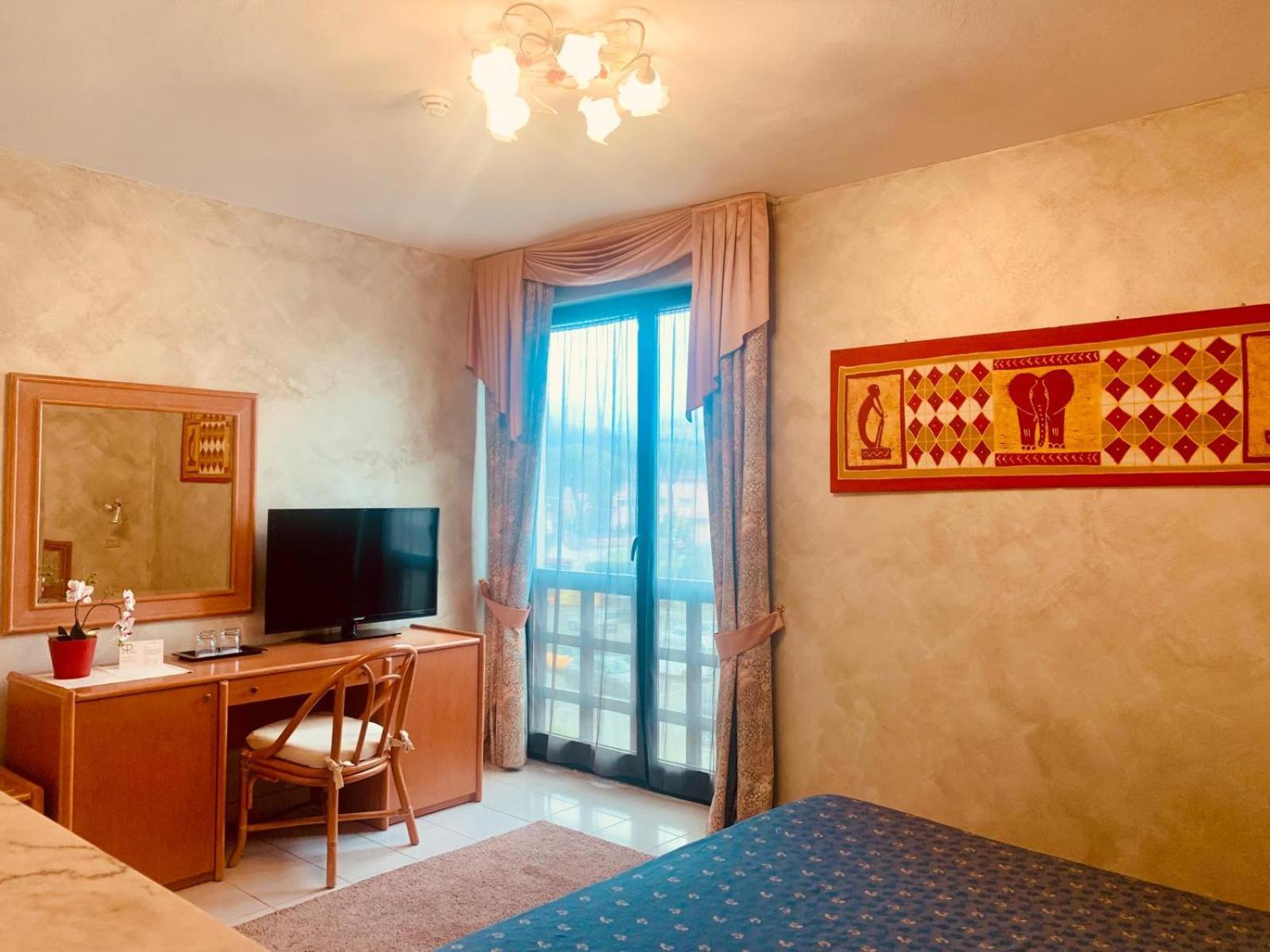 River Park Hotel Ameglia Ngoại thất bức ảnh