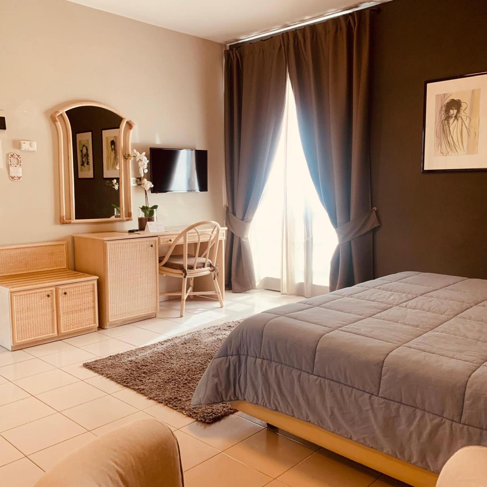 River Park Hotel Ameglia Ngoại thất bức ảnh